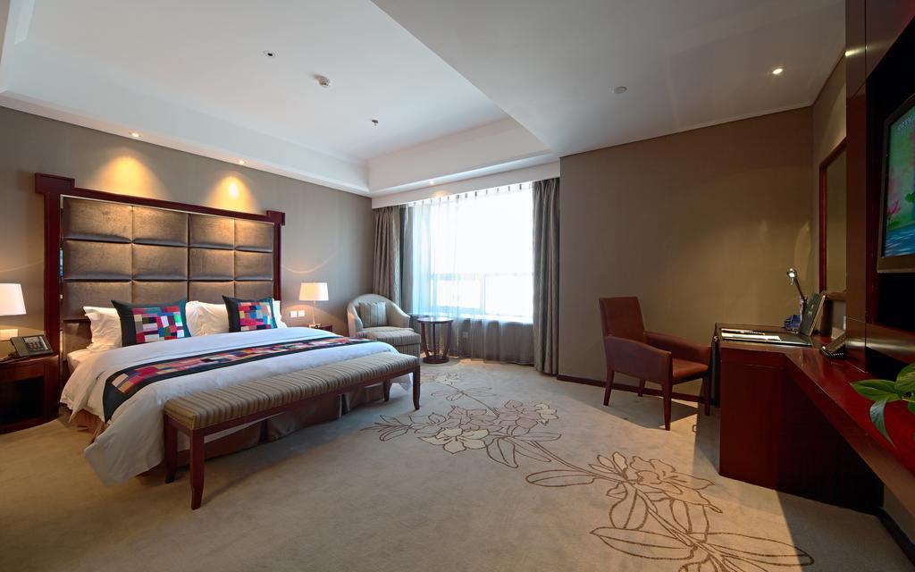 Chilbosan Hotel Shenyang Room photo