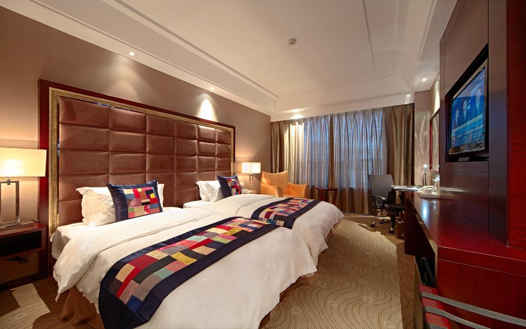 Chilbosan Hotel Shenyang Room photo